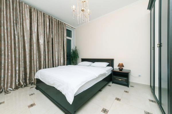 Lux Apartment, Comfort Town, Киев Екстериор снимка