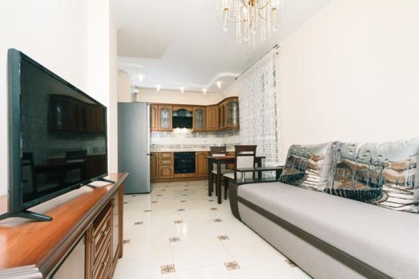 Lux Apartment, Comfort Town, Киев Екстериор снимка