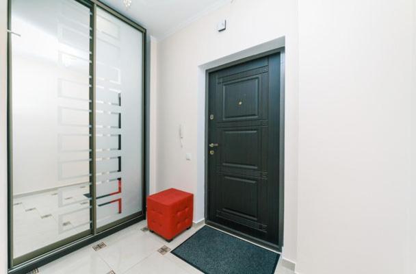 Lux Apartment, Comfort Town, Киев Екстериор снимка